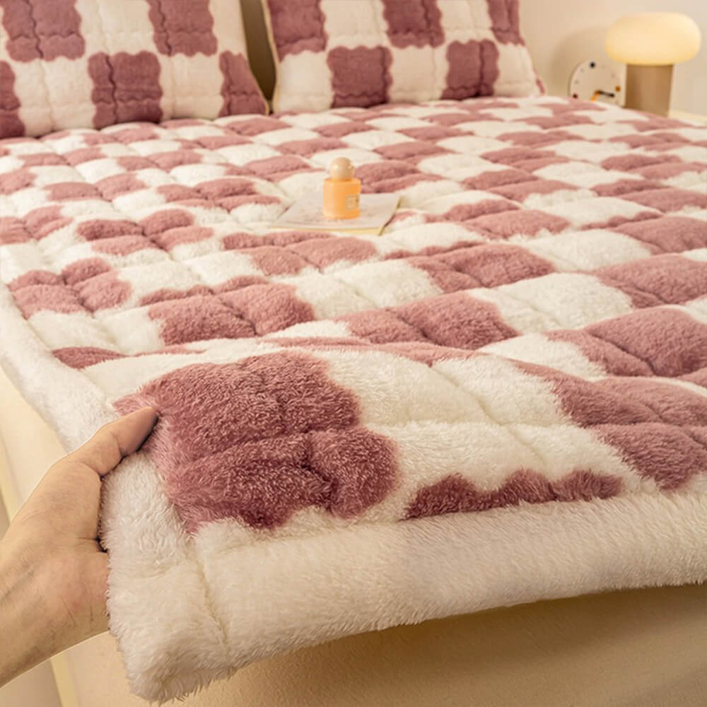 Topper de plataforma de felpa y funda de almohada
