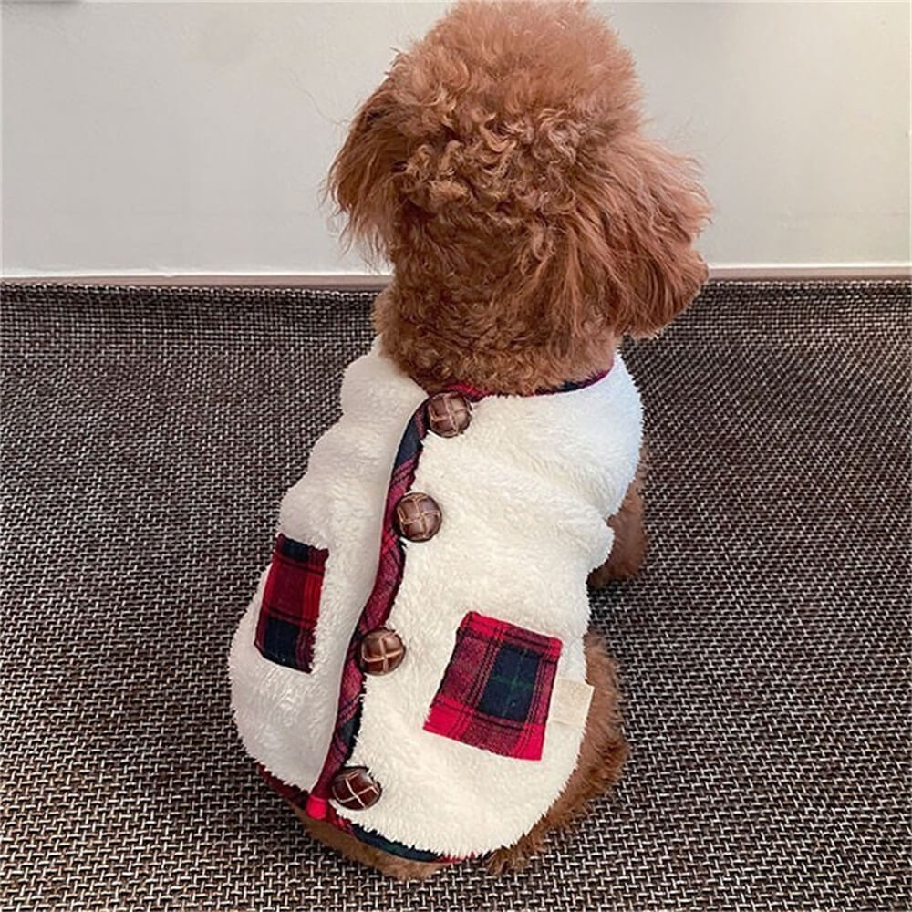 Chaqueta para perros de invierno a cuadros con bufanda: festivo y acogedor para las vacaciones